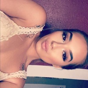 Meet your Posher, Brianna